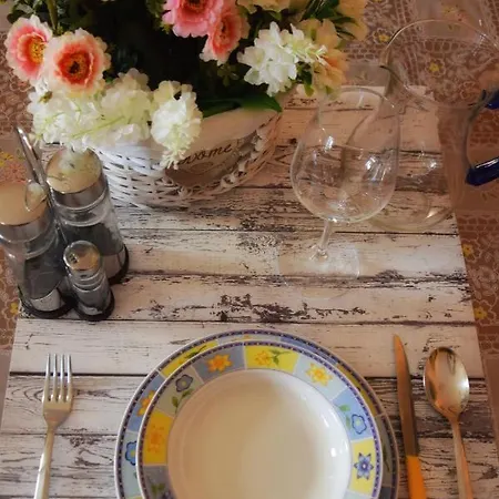 Lachorisia Tatil Evi *