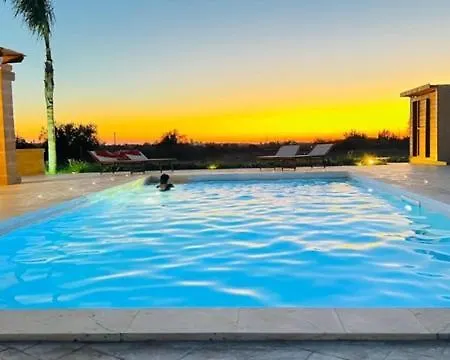 Lachorisia Tatil Evi