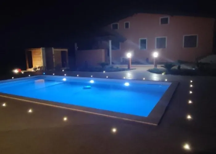 別荘 Lachorisia Soleto